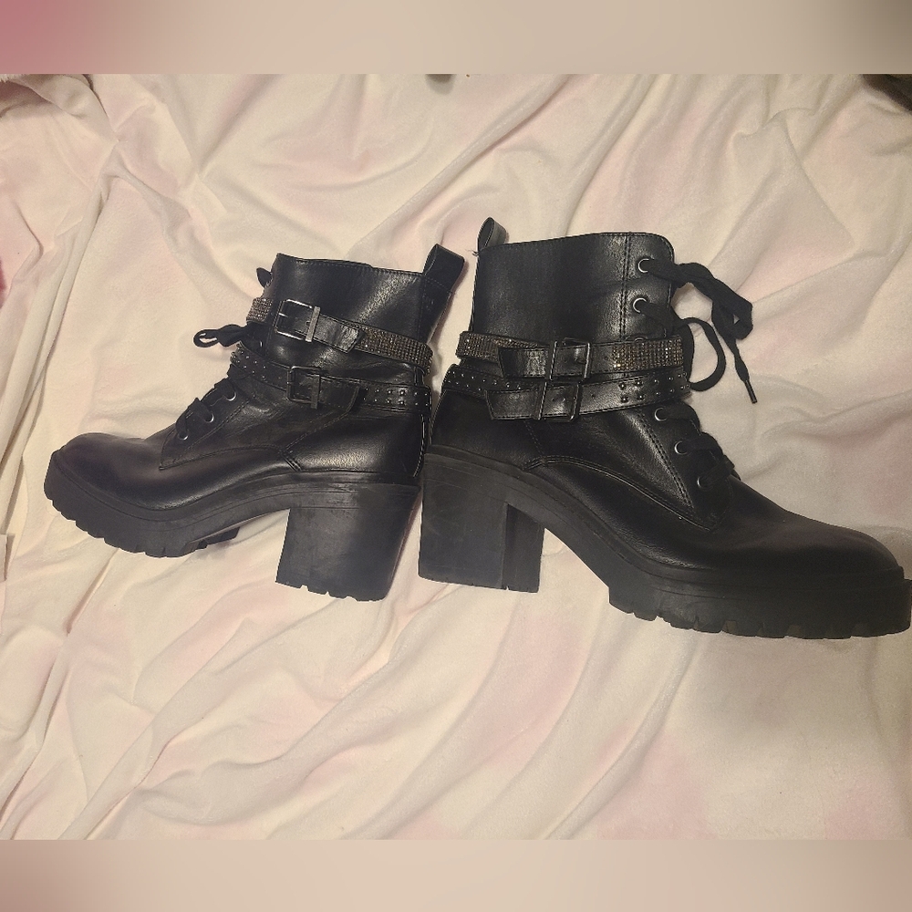 Torrid Booties sz 11